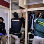 Operativos de la Guardia Civil durante la desarticulaci&oacute;n de una red de tr&aacute;fico de coca&iacute;na en Mallorca.