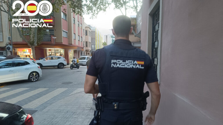 Detenida en Palma por entrar en casa de una discapacitada, agredirla y robarle