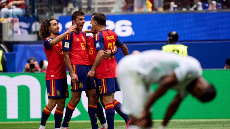 Jugadores de la selección española celebrando un gol en el Mundial 2026