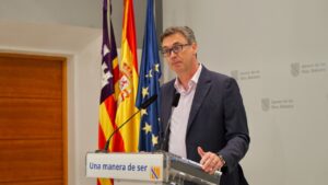 El vicepresidente Antoni Costa durante una rueda de prensa sobre turismo en Baleares