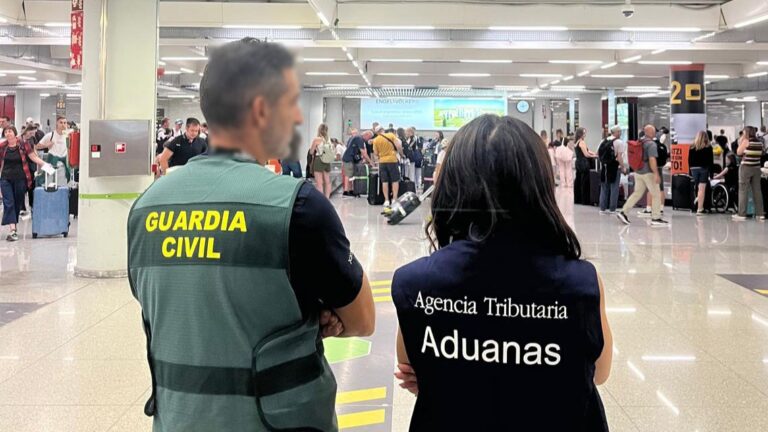 Un detenido y cinco denunciados tras intervenir 11.387 cajetillas de tabaco en Son Sant Joan