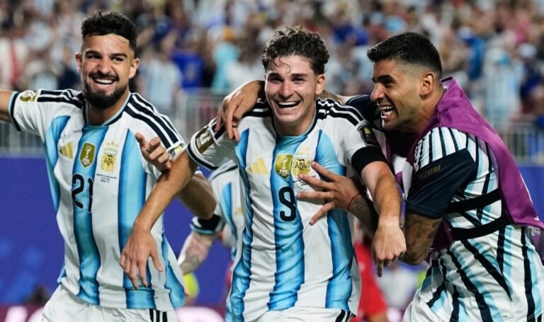 Jugadores de Argentina celebrando un gol en el Mundial 2026
