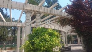 Instalaci&oacute;n de luces navide&ntilde;as en la plaza de las Columnas en Palma