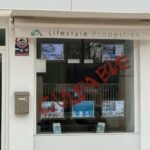 Dos detenidas en una operaci&oacute;n policial contra 'Menys turisme, m&eacute;s vida' en Santa Maria