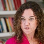 Rosario Sánchez hablando sobre la manifestación antiturística en Baleares