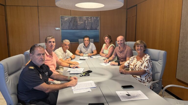Calvi&agrave; despliega un dispositivo de seguridad con cerca de 60 agentes para el eclipse