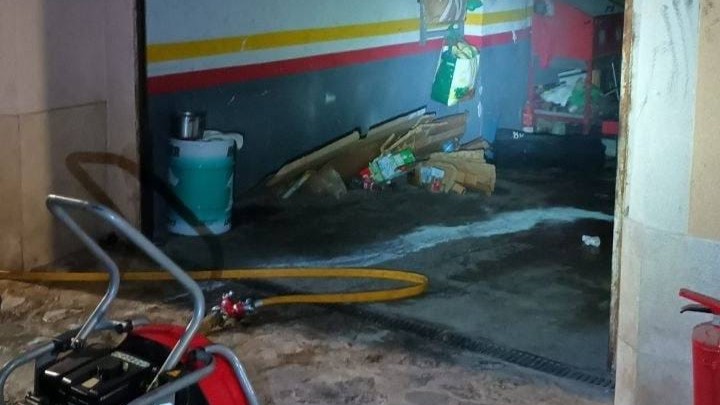 Este tipo de baterías, cada vez más presentes en hogares y vehículos eléctricos, puede generar incendios de rápida propagación y difícil control