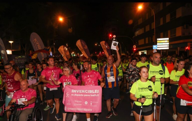 Participantes de la Marxa des Güell a Lluc en Palma de Mallorca.