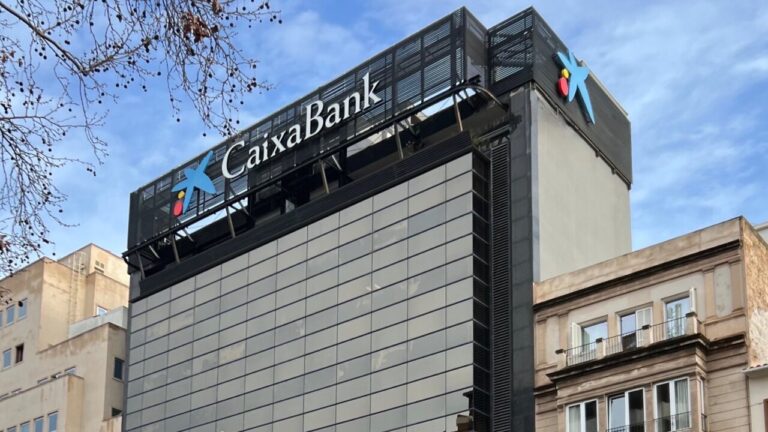 CaixaBank concede 697 millones de euros a particulares de Baleares