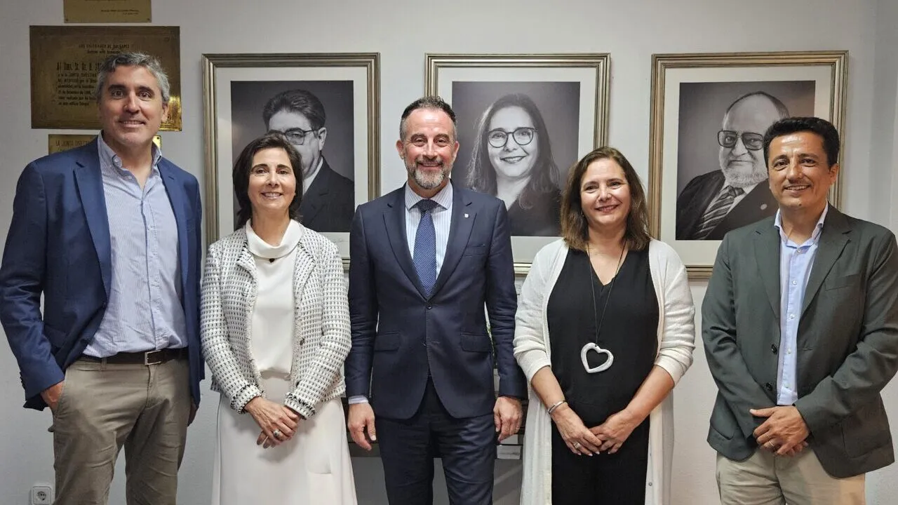 Acuerdo entre médicos y arquitectos para fomentar entornos saludables.